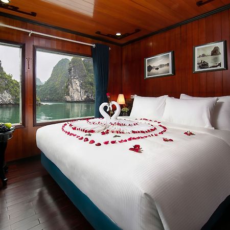 فندق Flamingo Luxury Cruises ها لونغ المظهر الخارجي الصورة