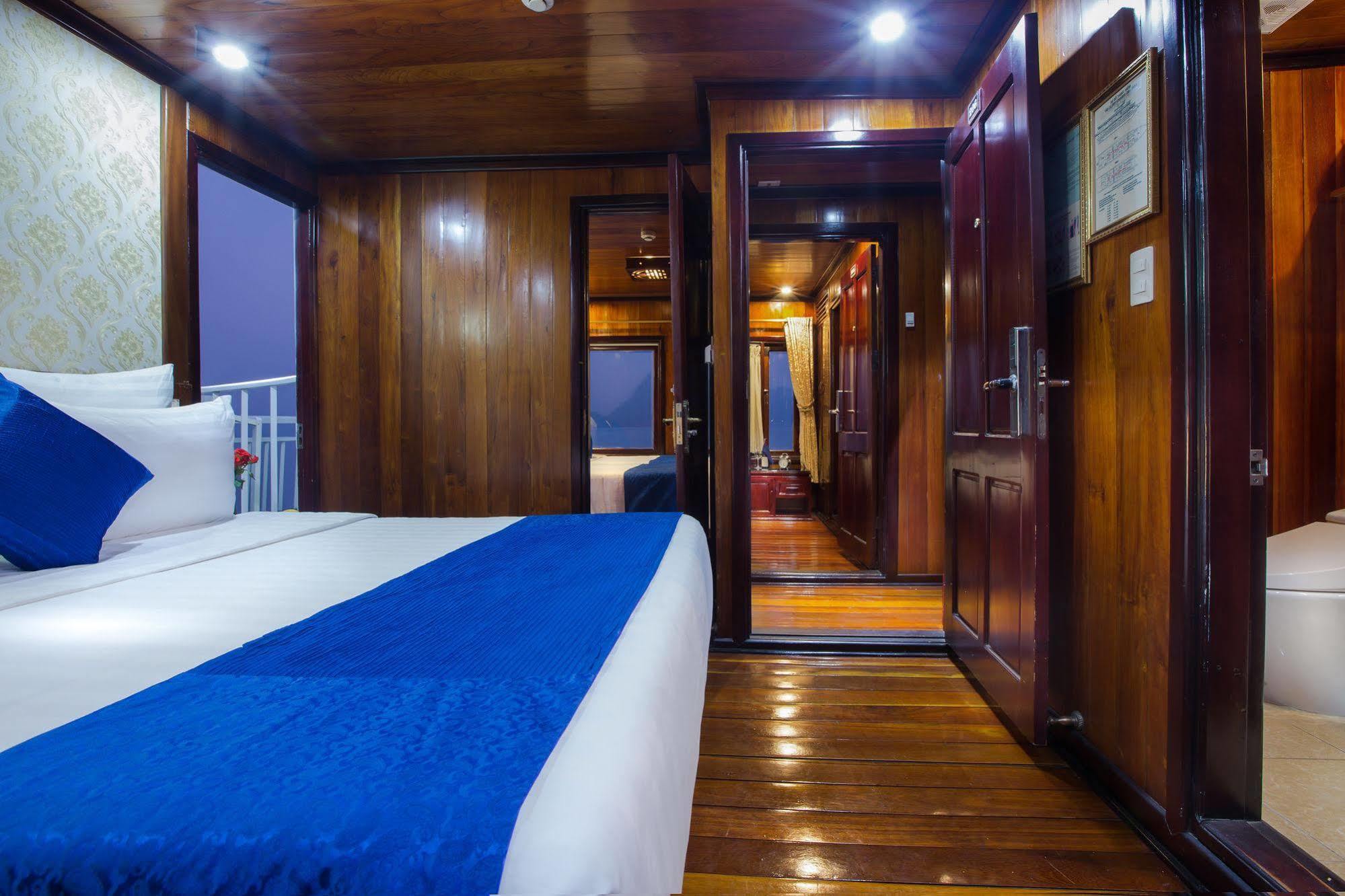 فندق Flamingo Luxury Cruises ها لونغ المظهر الخارجي الصورة