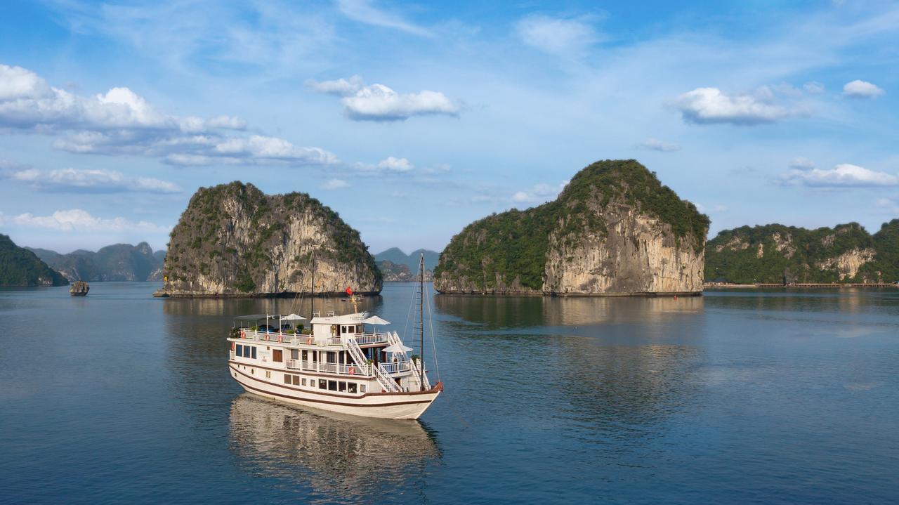 فندق Flamingo Luxury Cruises ها لونغ المظهر الخارجي الصورة