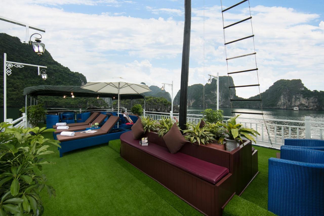 فندق Flamingo Luxury Cruises ها لونغ المظهر الخارجي الصورة
