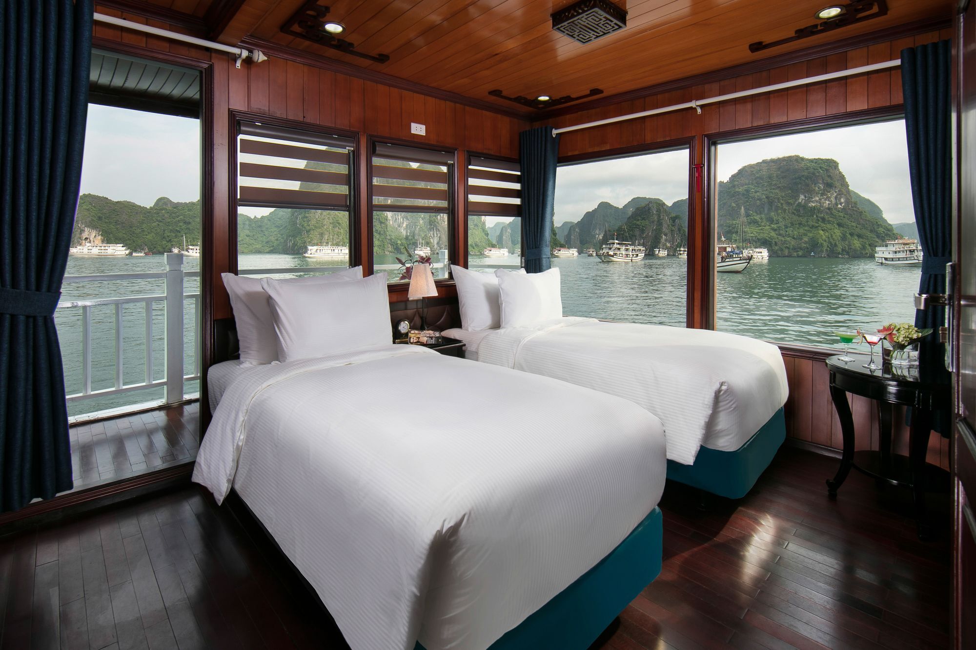 فندق Flamingo Luxury Cruises ها لونغ المظهر الخارجي الصورة