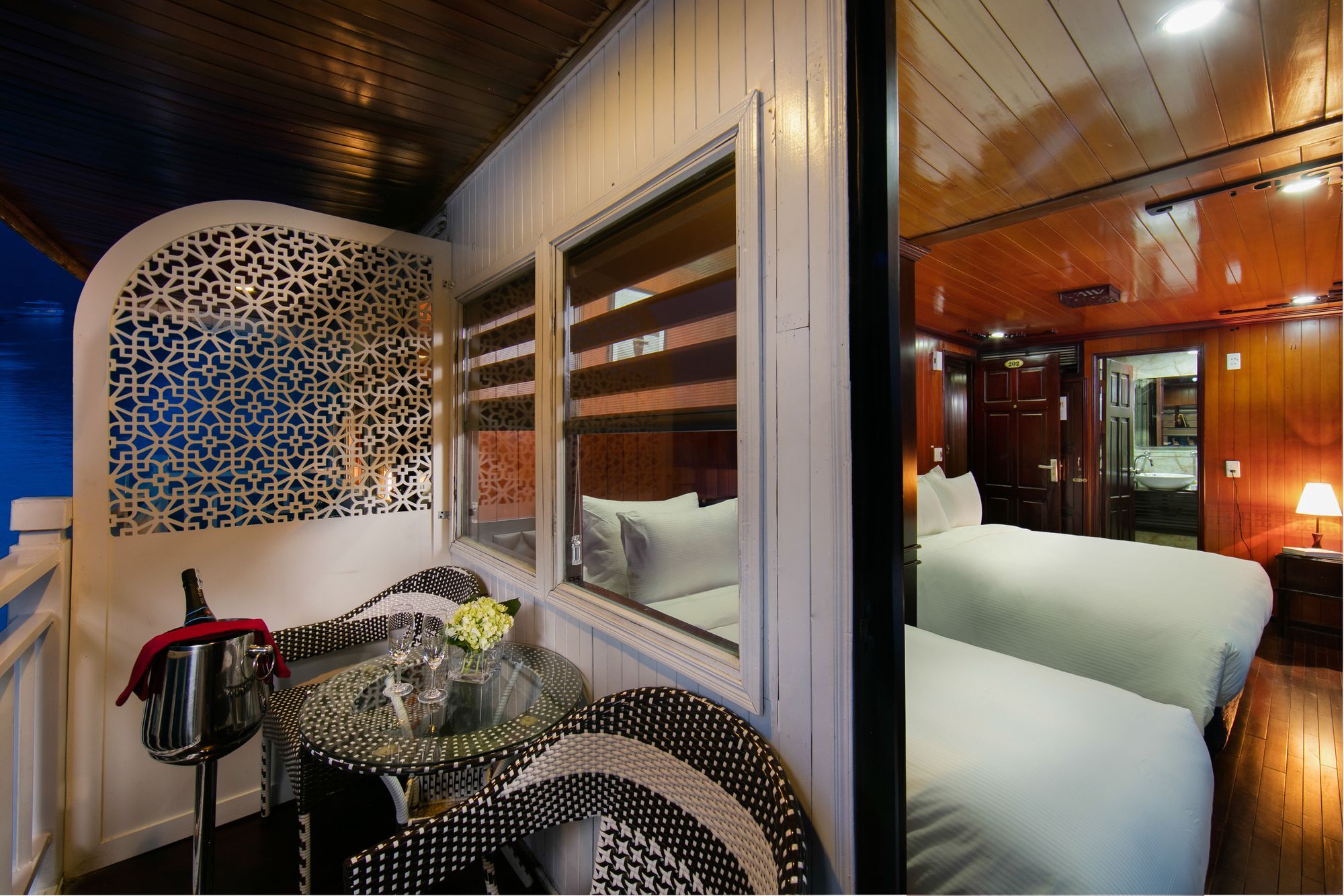 فندق Flamingo Luxury Cruises ها لونغ المظهر الخارجي الصورة